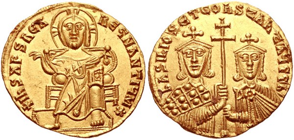 Solidus Basileia I. s Kristem na trůnu a poprsími Basileia a Konstantina